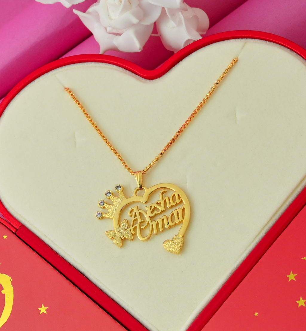 Hearts Queen Necklace